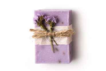 Handmade soap: trendy examples and workshops